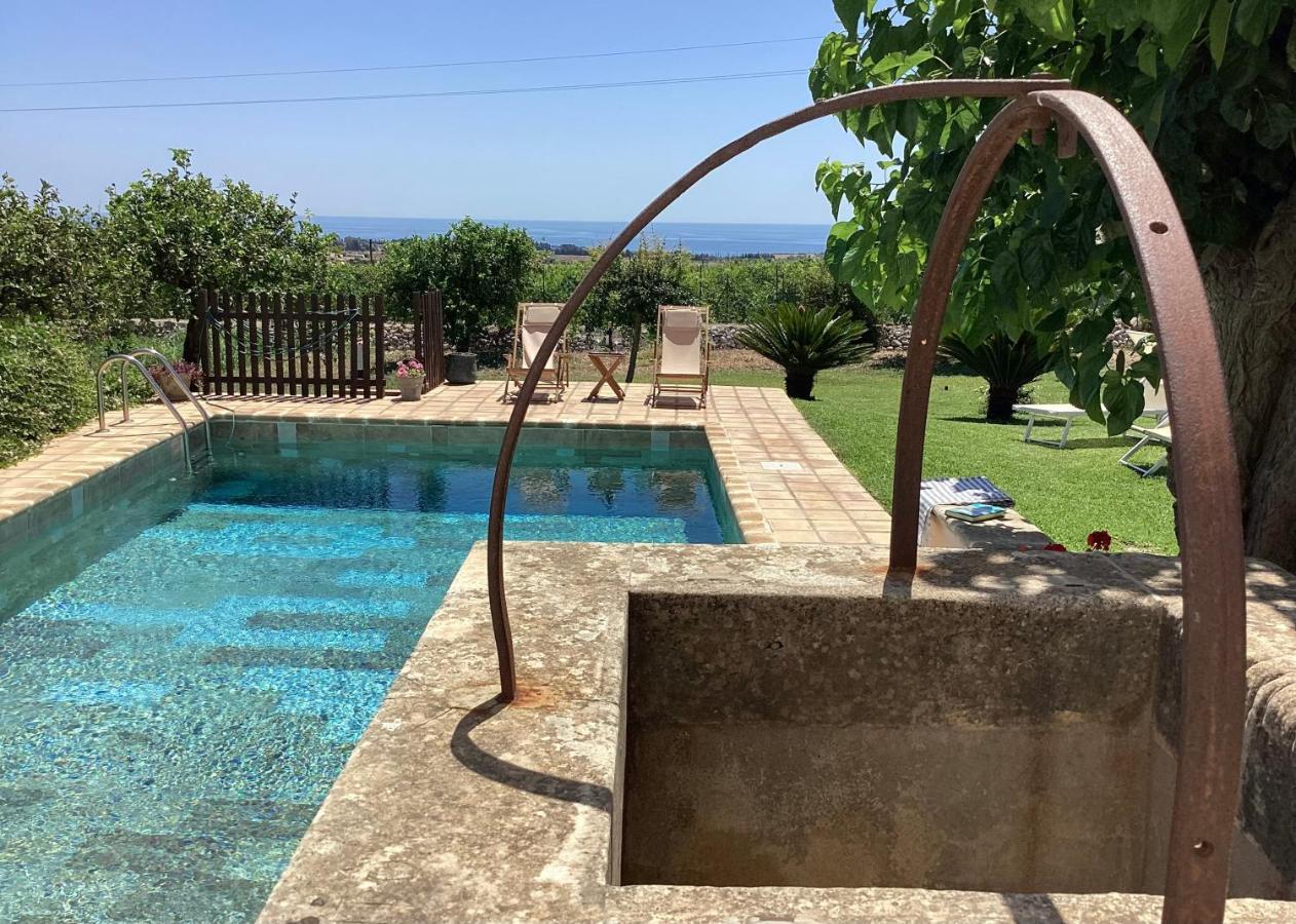 Villa Authentic Sicilian Charm, Pool, Sea View, Wi-Fi & Parking à Avola Extérieur photo